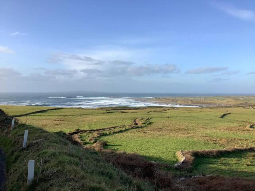 Hardy'S Cottage Doolin Exterior photo